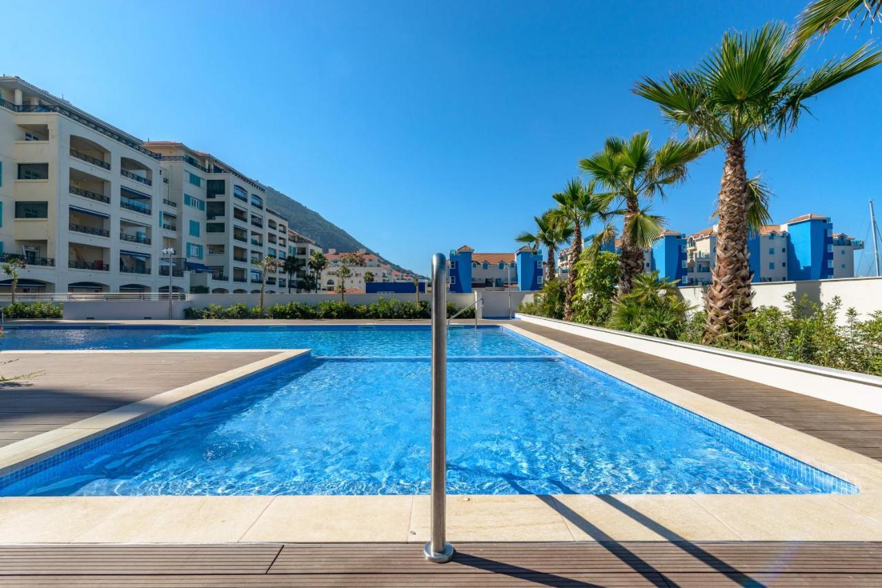 Luxury Modern Apartment With Exceptional Views! Hosted By Sweetstay Gibraltar Exterior foto
