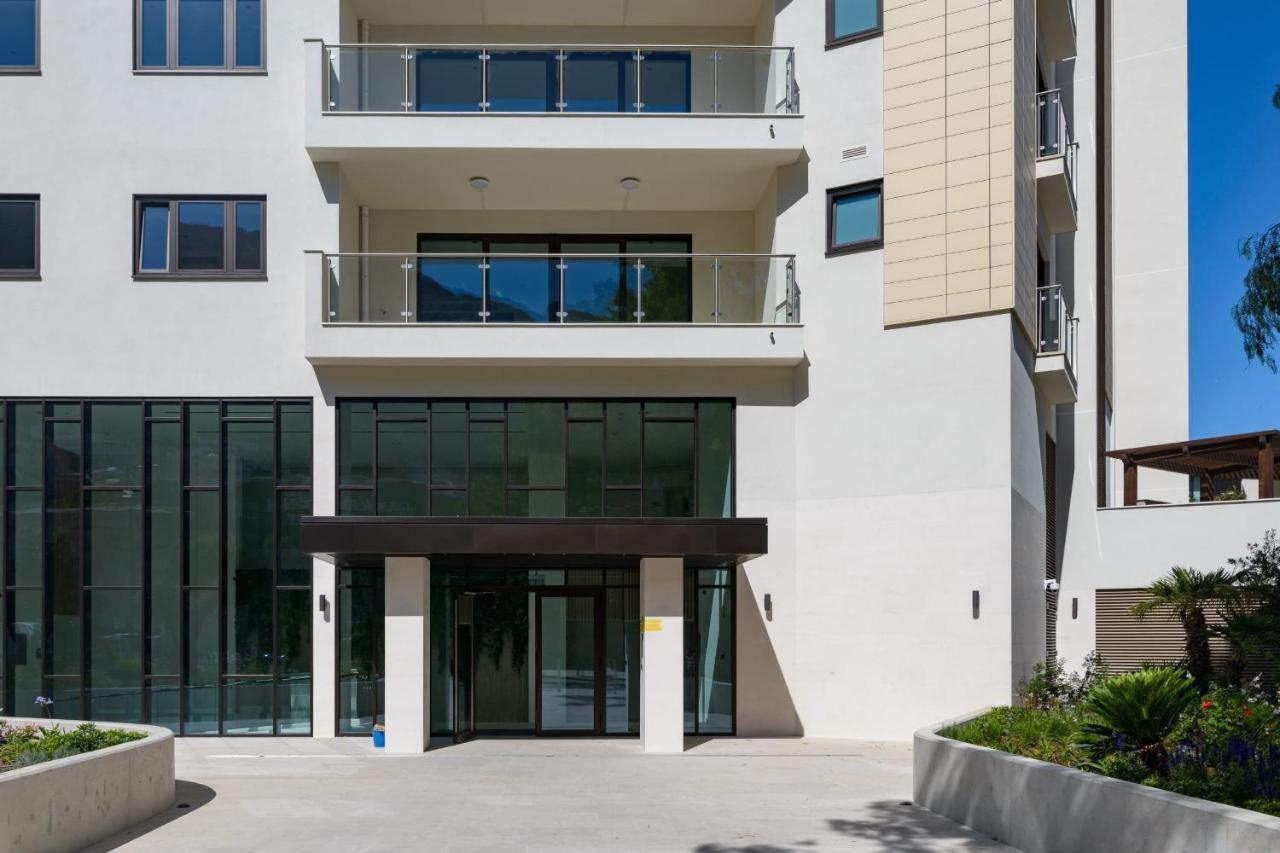 Luxury Modern Apartment With Exceptional Views! Hosted By Sweetstay Gibraltar Exterior foto