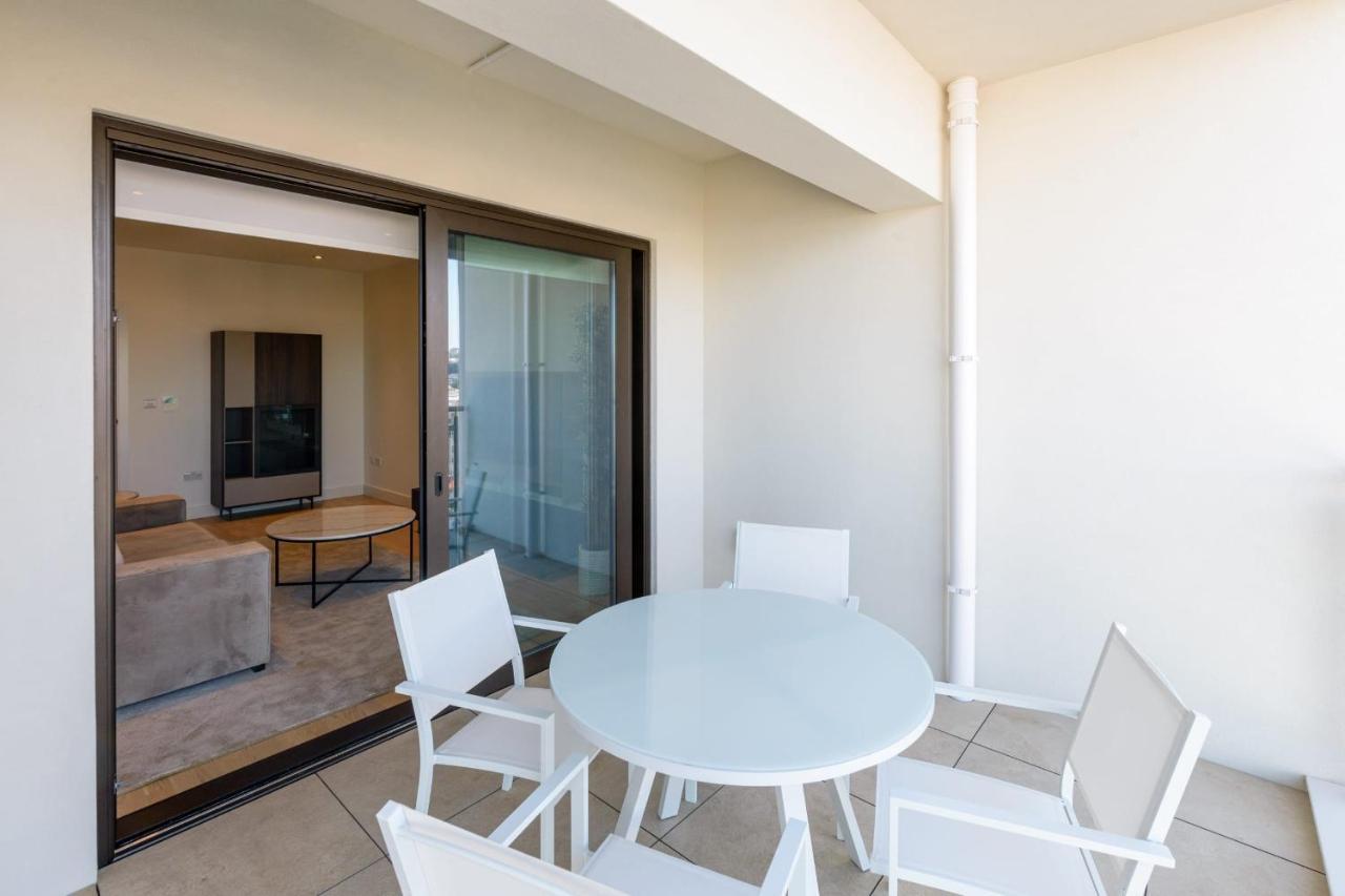 Luxury Modern Apartment With Exceptional Views! Hosted By Sweetstay Gibraltar Exterior foto